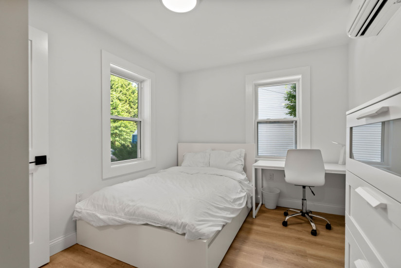 23-web-or-mls-Unit_1_Bedroom1A