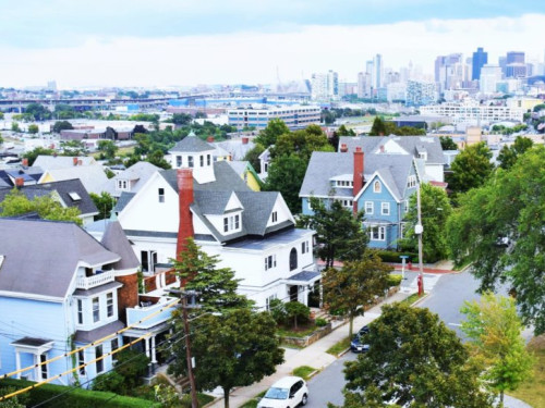Find roommates in Somerville