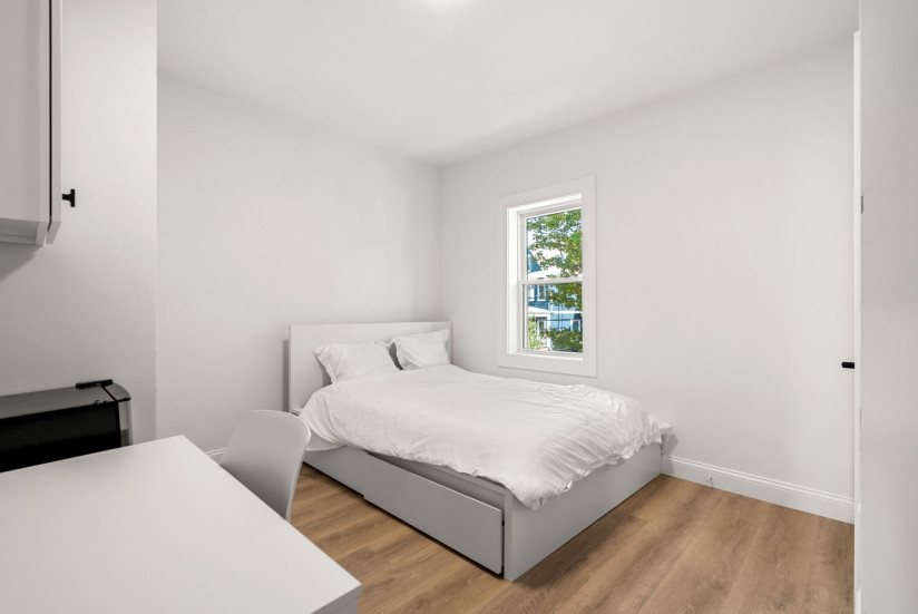 16-web-or-mls-Unit_2_Bedroom2A