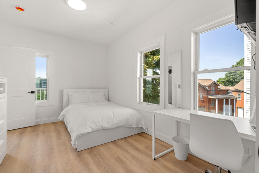 31-web-or-mls-Unit_2_Bedroom2D1
