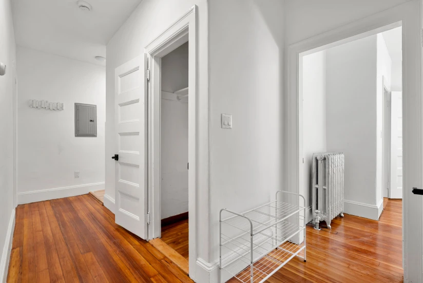 BOSTON - JAMAICA PLAIN - 1 Bed, 1 Bath - Image 7