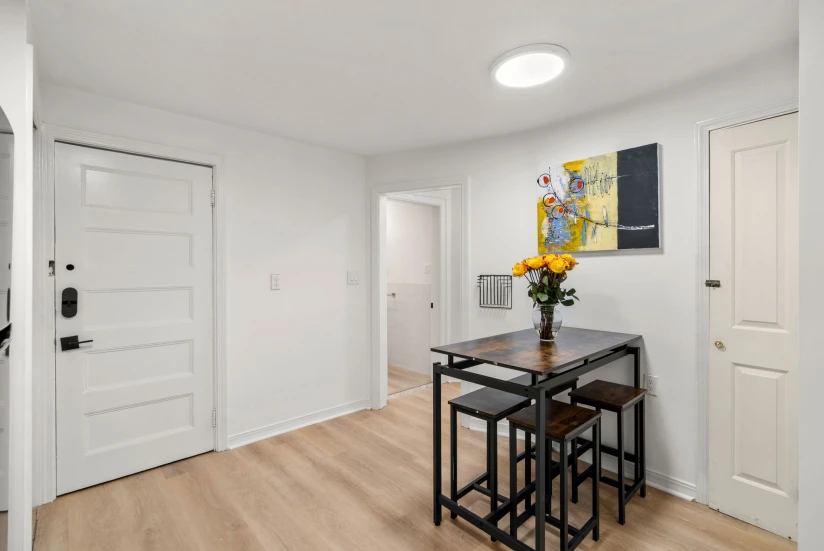 BOSTON - JAMAICA PLAIN - 1 Bed, 1 Bath - Image 9