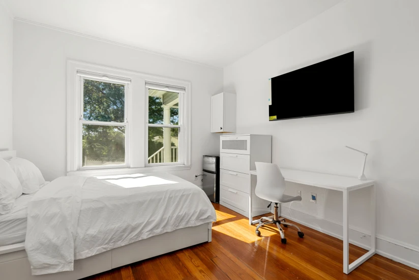 Boston - $1,450+ /mo