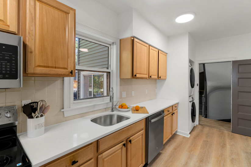 26-web-or-mls-2KITCHEN 19