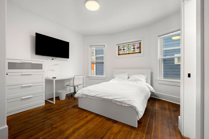 BOSTON - DORCHESTER - 1 Bed, 1 Bath - Image 12
