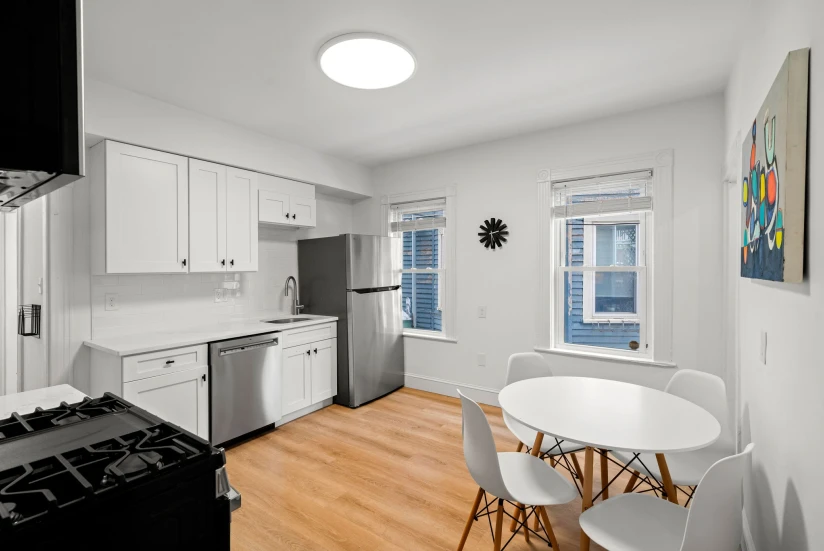 BOSTON - DORCHESTER - 1 Bed, 1 Bath - Image 2