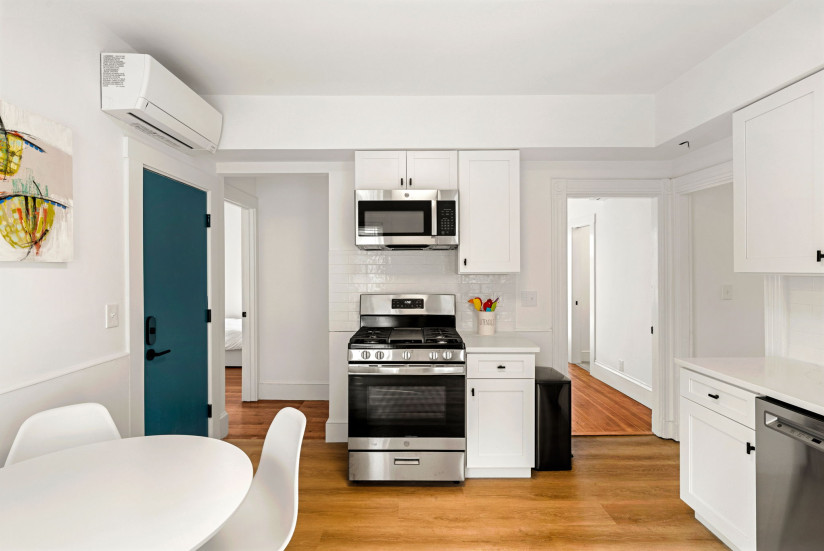 2-web-or-mls-Unit 3_Kitchen_1