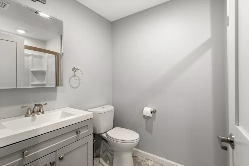 BOSTON - EAST BOSTON - 1 Bed, 1 Bath - Image 9