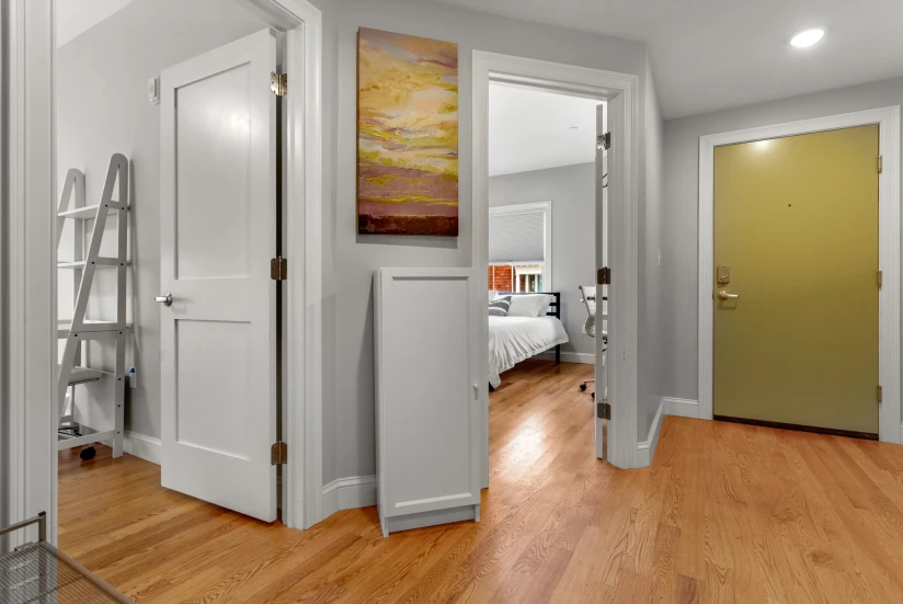 BOSTON - EAST BOSTON - 1 Bed, 1 Bath - Image 3