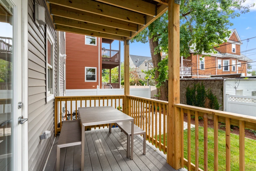 BOSTON - EAST BOSTON - 1 Bed, 1 Bath - Image 11