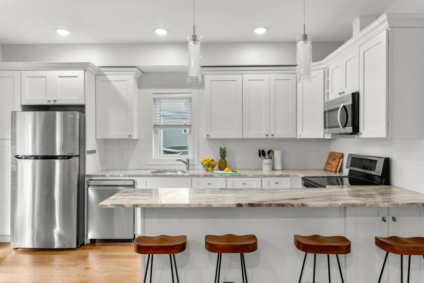 BOSTON - EAST BOSTON - 1 Bed, 1 Bath - Image 2