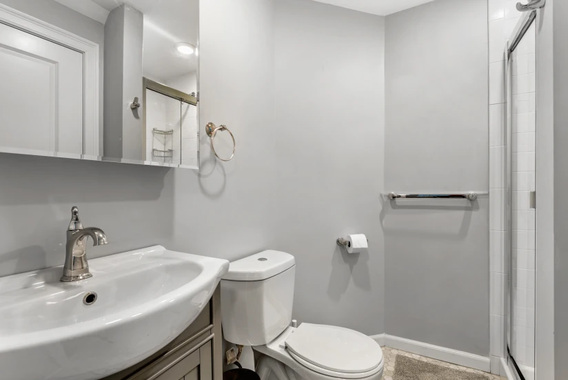 BOSTON - EAST BOSTON - 1 Bed, 1 Bath - Image 23