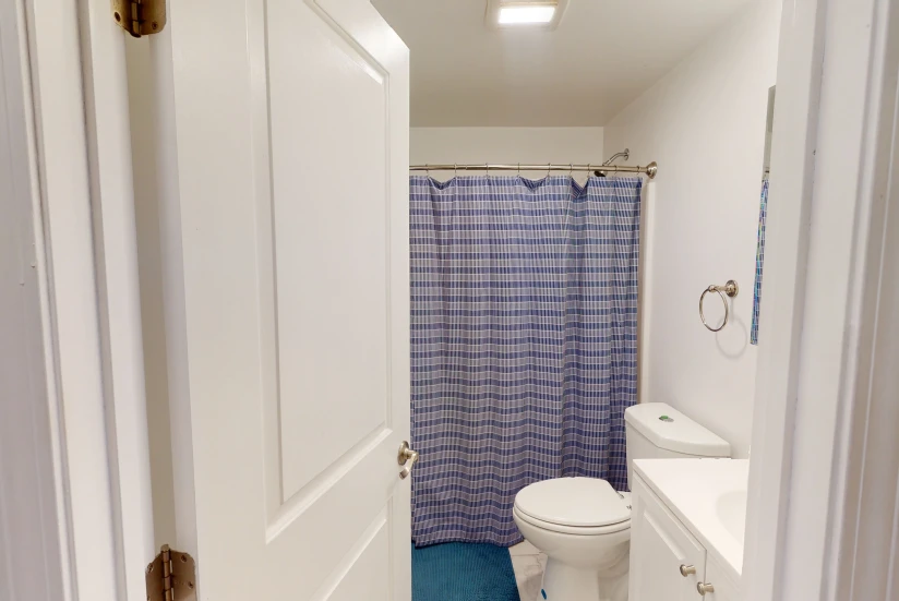 BOSTON - EAST BOSTON - 1 Bed, 1 Bath - Image 7