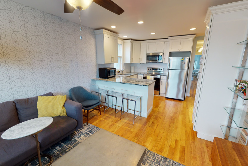 951-Saratoga-St-Unit-2-living-room-and-kitchen