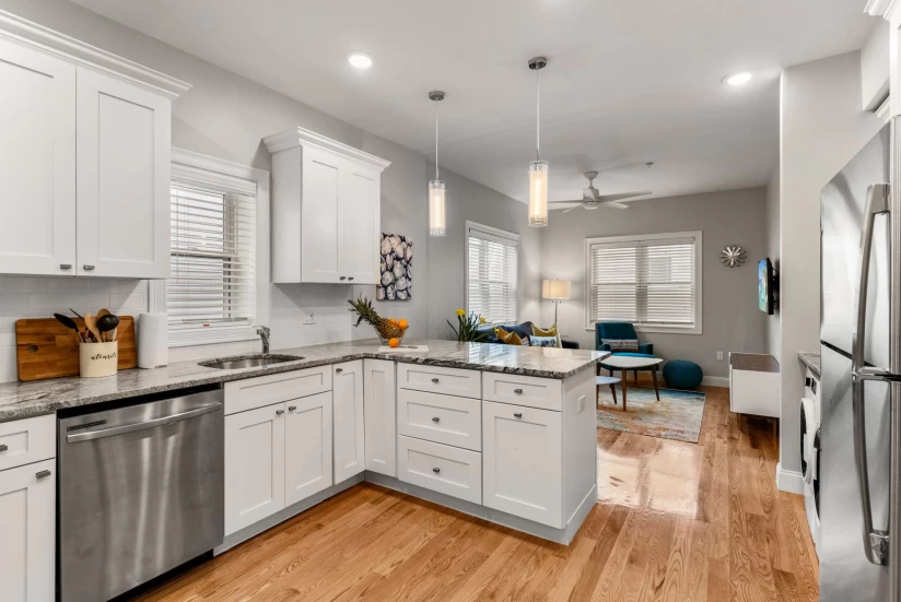 Boston - $1,575+ /mo