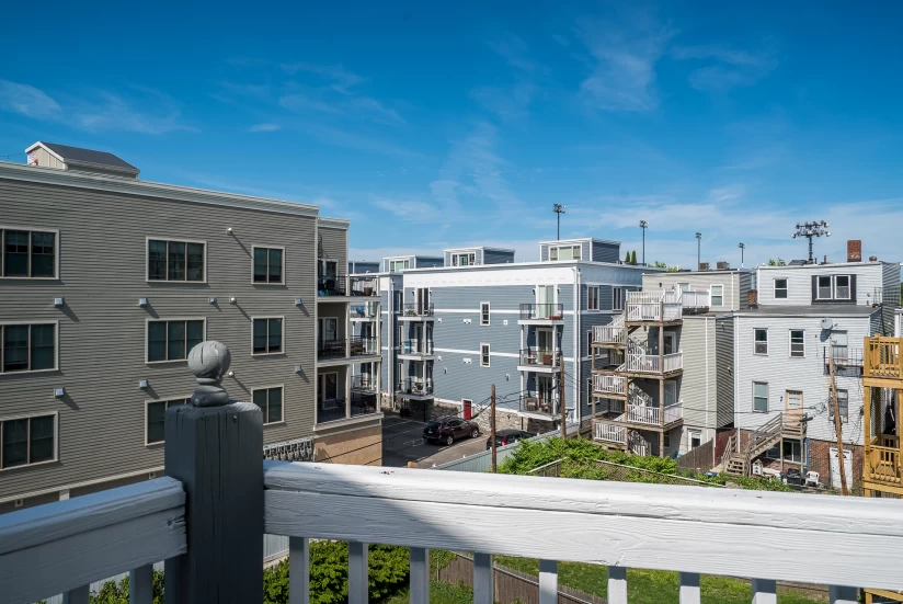 Boston - $1,600+ /month