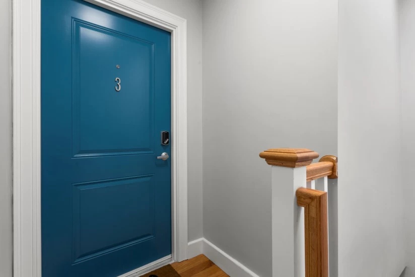 Boston - $1,800+ /mo