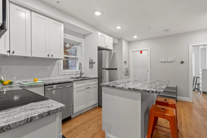 BOSTON - CHARLESTOWN - 1 Bed, 1 Bath - Image 6