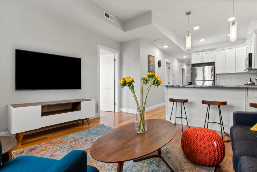 BOSTON - SOUTH BOSTON - 1 Bed, 1 Bath - Image 4