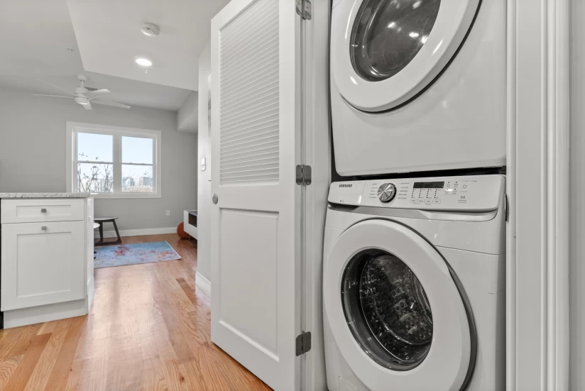 BOSTON - SOUTH BOSTON - 1 Bed, 1 Bath - Image 16