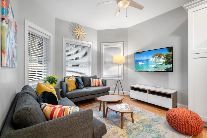 BOSTON - EAST BOSTON - 1 Bed, 1 Bath - Image 3