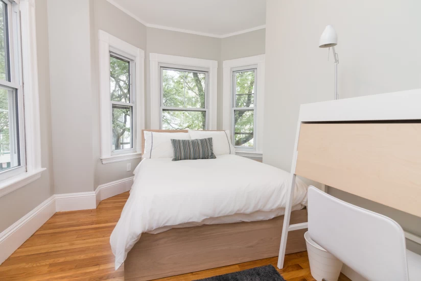 BOSTON - EAST BOSTON - 1 Bed, 1 Bath - Image 13