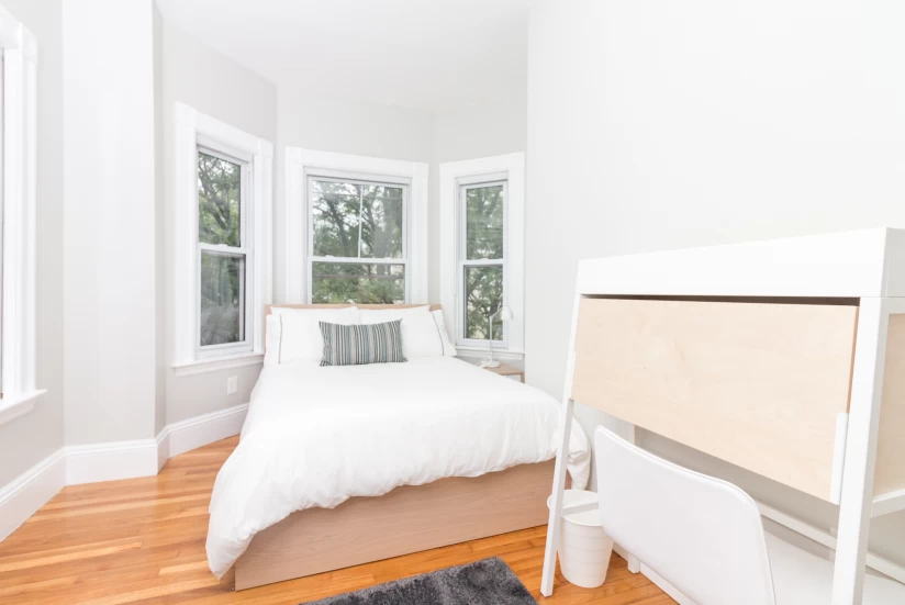 Boston - 1 Beds, 1 Baths