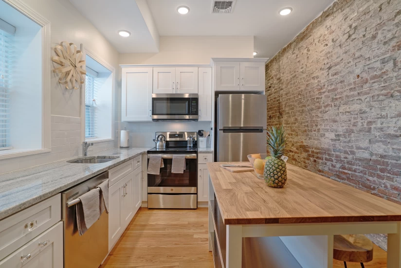 BOSTON - EAST BOSTON - 1 Bed, 1 Bath - Image 7