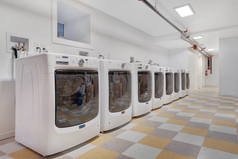 BOSTON - EAST BOSTON - 1 Bed, 1 Bath - Image 14